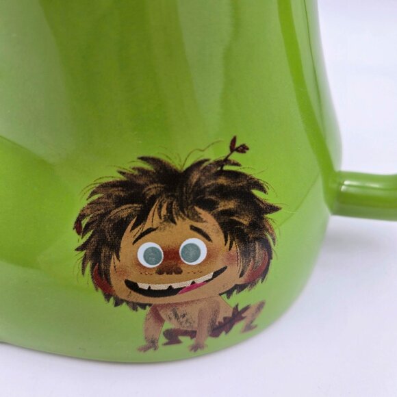 Disney The Good Dinosaur Spot Mug Green Character Foot Shaped Pixar Parks Read - Picture 4 of 10